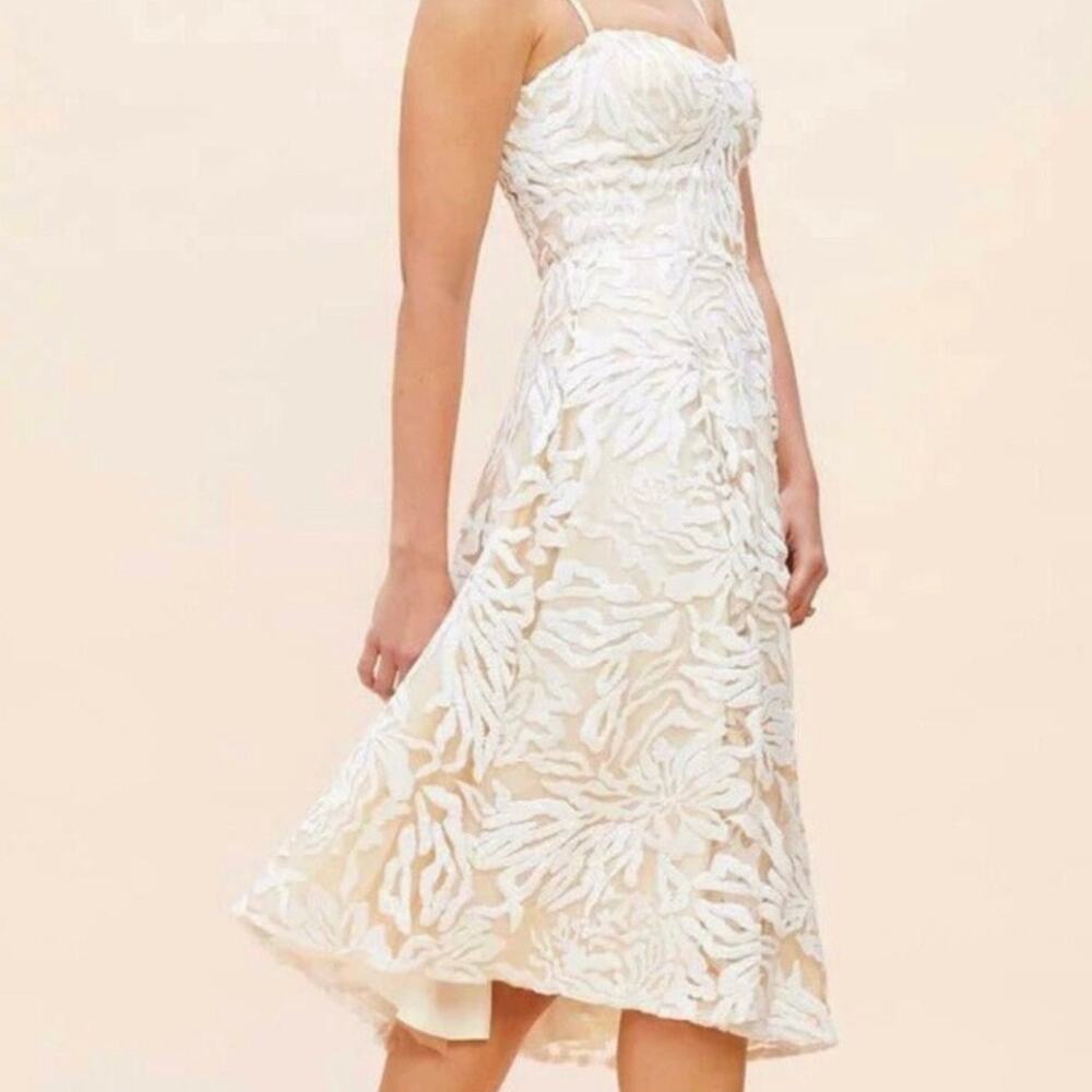 DRESS THE POPULATION | Layla Sweetheart Fit & Flare Midi Dress White Ivory | XL